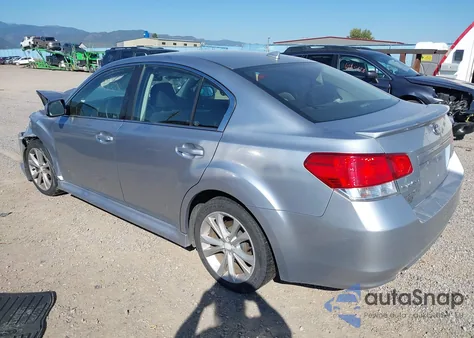 2014 Subaru Legacy 2.5I Premium z USA, uszkodzony, nr VIN 4S3BMCC64E3030221